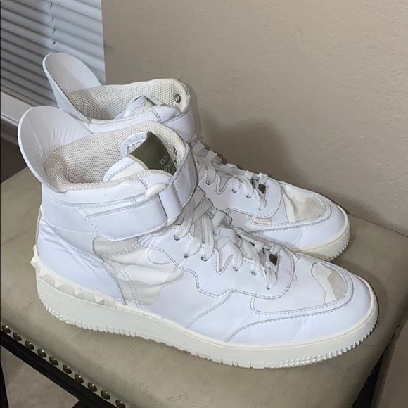 Valentino Garavani padded collar hi top sneakers - Picture 11 of 11